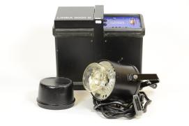 LIGHTING & STUDIO - Flash Off-Camera - Flash, Torce e Generatori 8982659 Linea 3000 S + torcia 3200 W