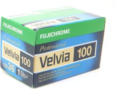  - - - 9310192 Velvia 100 135-36 Fujichrome Professional scad. 07-2021
