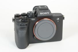 FOTOGRAFIA - Fotocamere - Mirrorless 9980199 Alpha 7 IV + MC-11 Mount converter